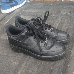 Nike Black Leather Sneakers